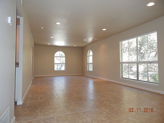 2nd image of 8915 Datapoint Dr APT 50A