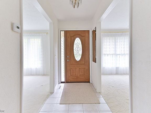 3rd image of 11910 Wellesley Ln