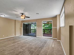 5 Church Dr APT 1, Kimberling City, MO 65686