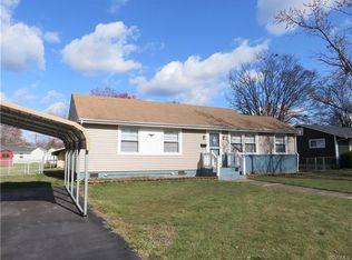 400 Otey Ln, Sandston, VA 23150