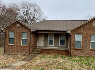 406 N Cedar Ln #B, Lawrenceburg, TN 38464