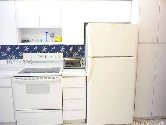 3rd image of 8911 S Hollybrook Blvd APT 107