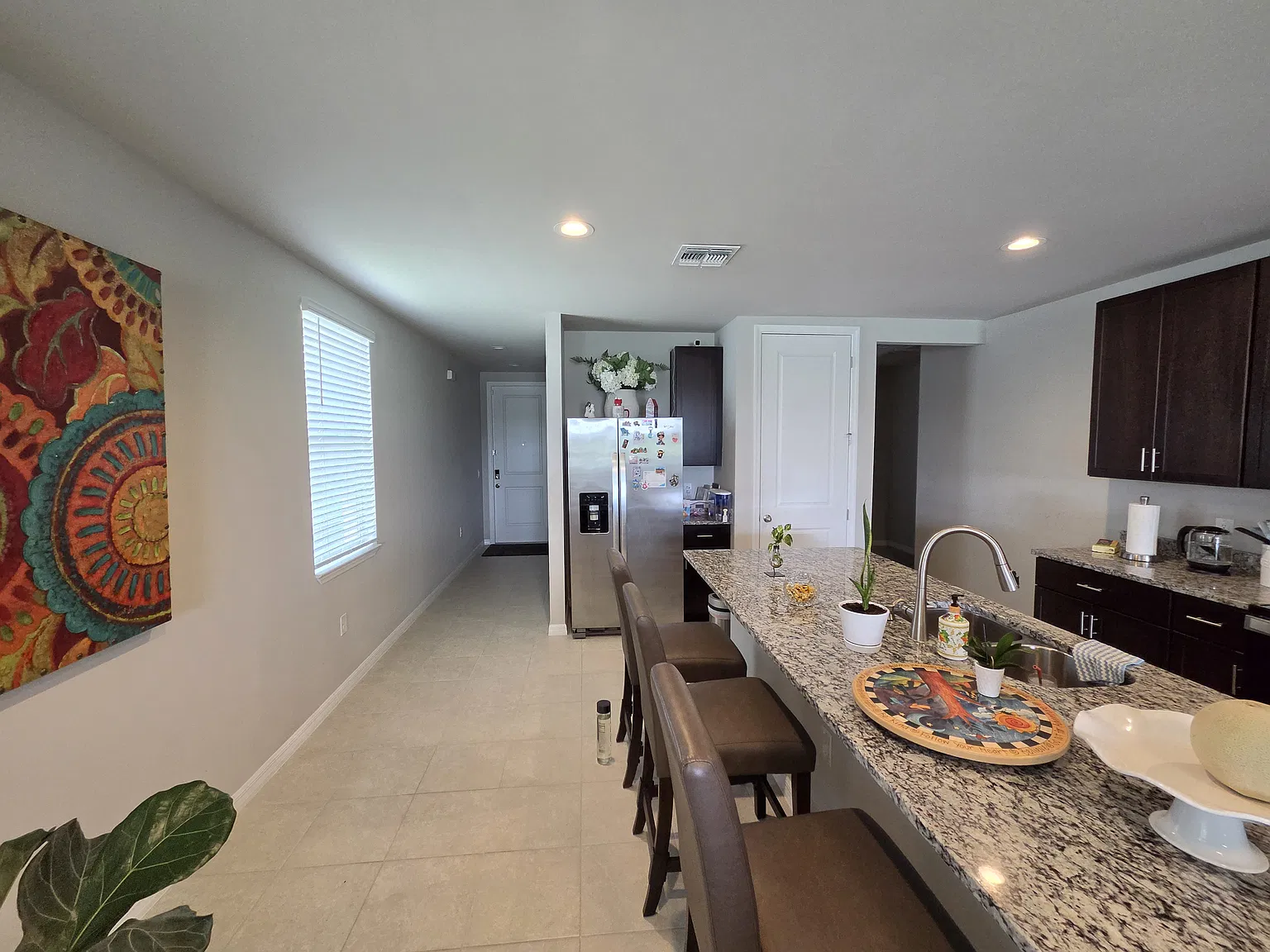 4 bed, 1687 sqft, $2,970 — Photo 4