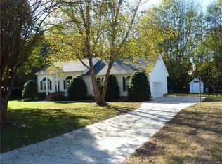 7396 Hoffner Dr, Harrisburg, NC 28075