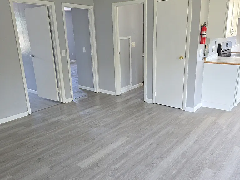 Parkview Place Apartments — Photo 7