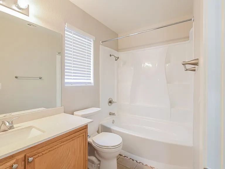 827 Golden Plata Ct — Photo 14