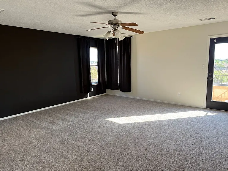 6202 Sierra Nevada Cir NW — Photo 10
