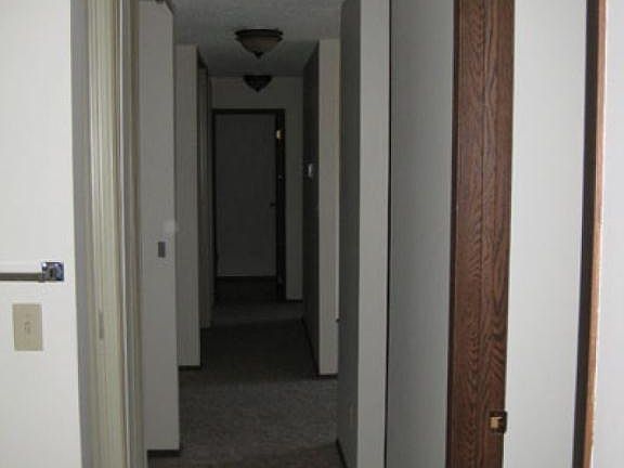 4th image of 10131 159th St NW #411