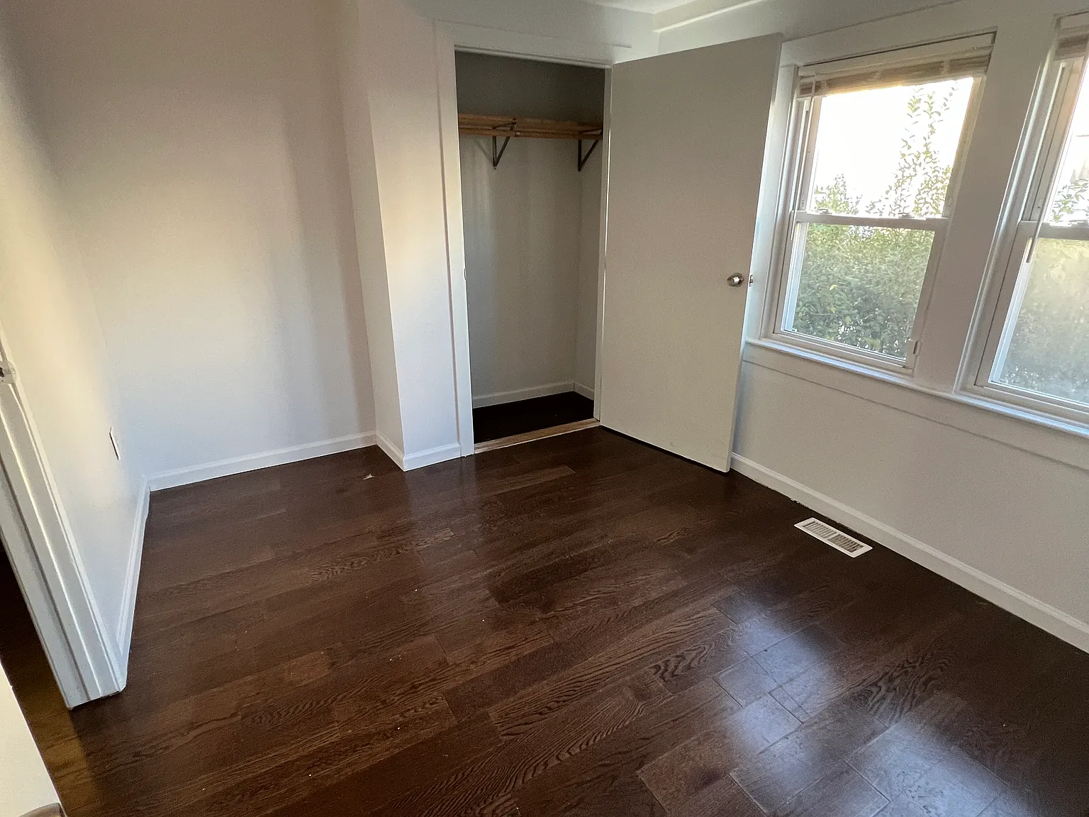2 bed, $2,200 — Photo 4