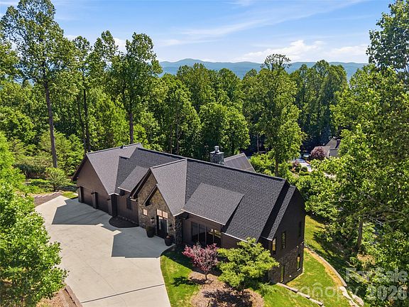 2nd image of 241 Tower Cir