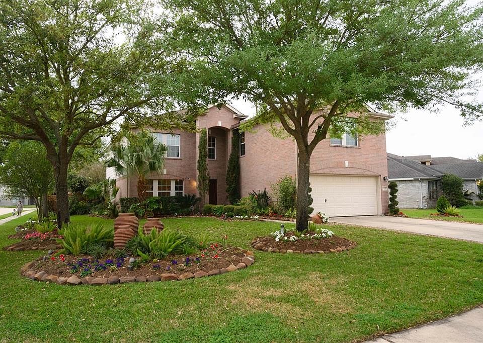1st image of 2418 Braypark Ln