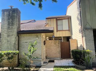 8536 Dairy View Ln, Houston, TX 77072