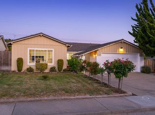 855 Mosswood Ln, Millbrae, CA 94030