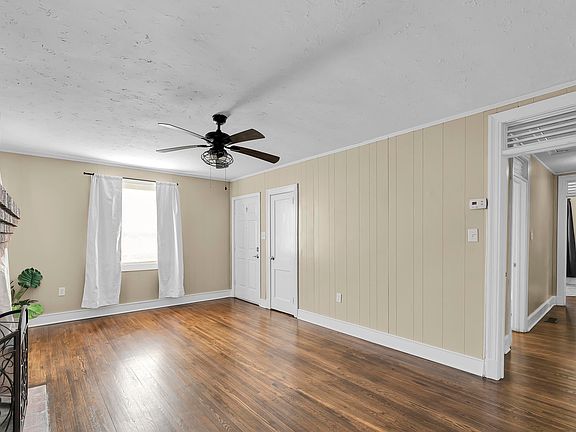5th image of 170 Gossett Rd