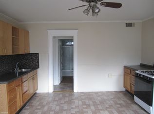 14 Parshley St FL 1, Chicopee, MA 01013