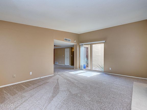 5th image of 2082 N Camino Alicante