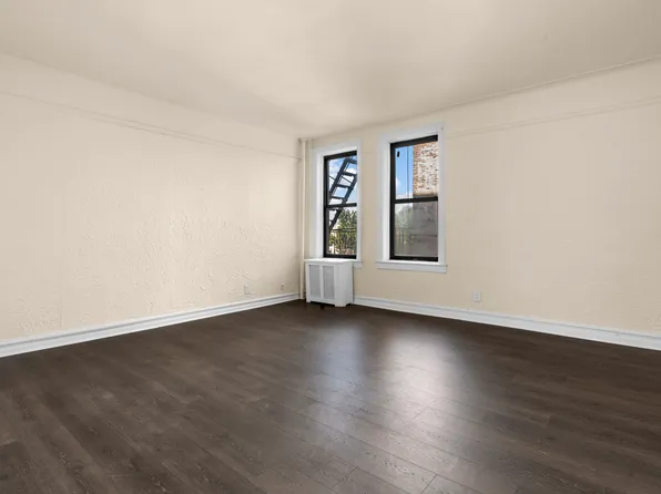 1610 Avenue P image 5 of 11