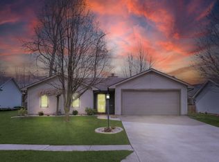 6204 Belle Isle Ln, Fort Wayne, IN 46835