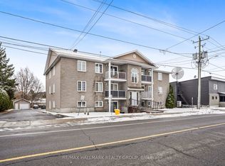 1005 Laurier St, Clarence Rockland, ON K4K 1T7