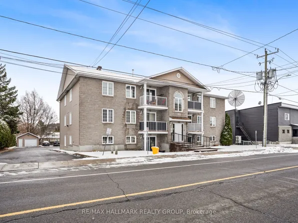 1005 Laurier St, Clarence Rockland, ON K4K 1T7