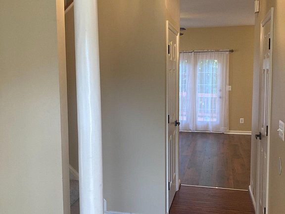 5th image of 11102 Spring Meadow Blvd N