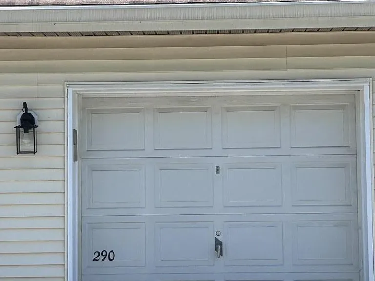 290 Potomac Dr — Photo 12
