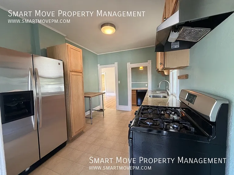 2920 W Jefferson St — Photo 10