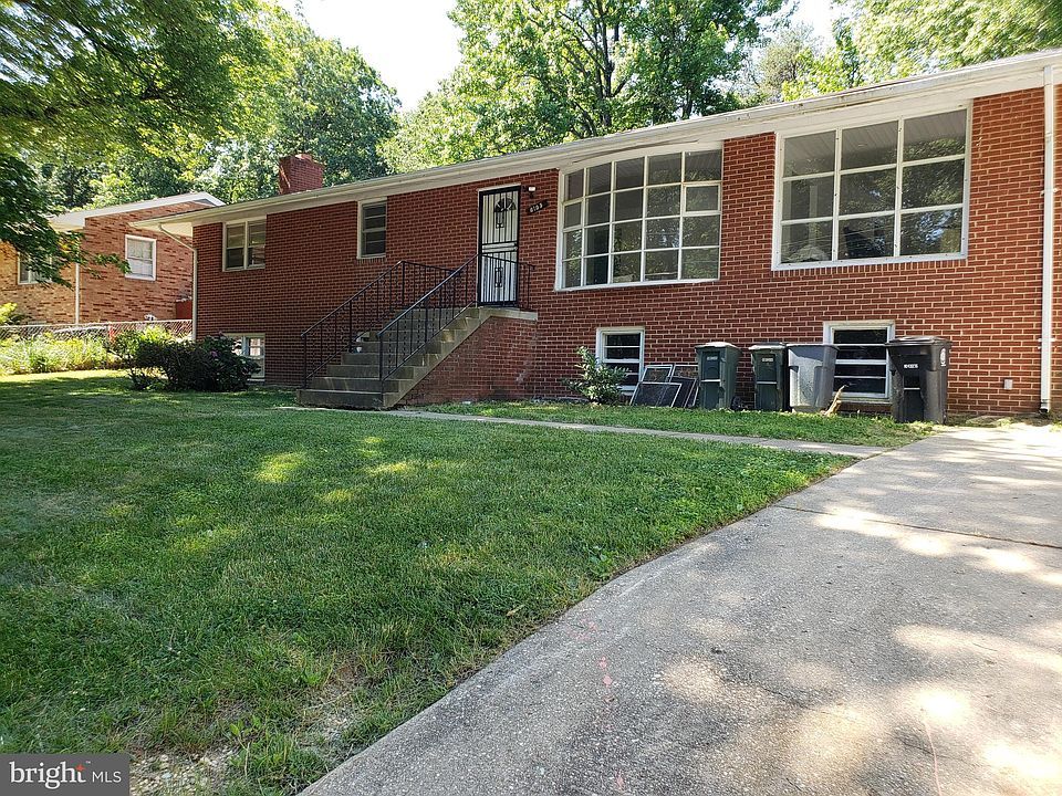 1st image of 6105 Wesson Dr