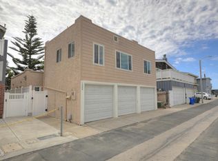 1088-1090 Bangor Ln, Ventura, CA 93001