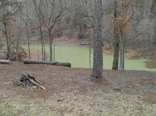 565 E Norris Point Rd, La Follette, TN 37766