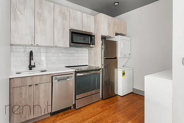 Rented by Rennit Inc. | media 3