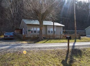 9291 Muskingum River Rd, Lowell, OH 45744