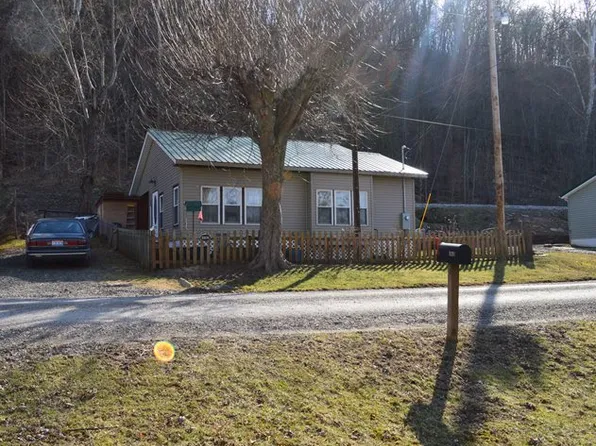 9291 Muskingum River Rd, Lowell, OH 45744