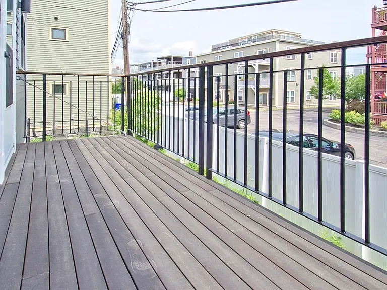 48 Saint Margaret St #48 — Photo 28