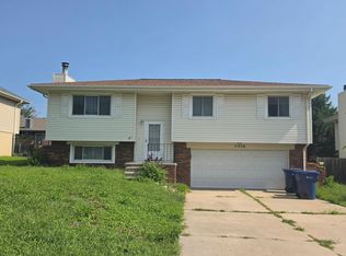3506 W Dutchman Cir, Bellevue, NE 68123