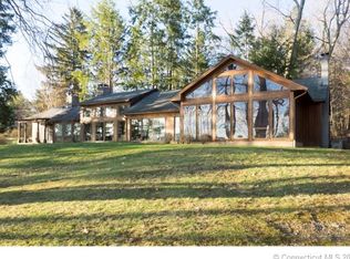 117 Interlaken Rd, Lakeville, CT 06039
