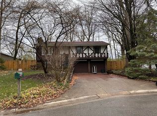 4282 Trojan Dr SW, Wyoming, MI 49519