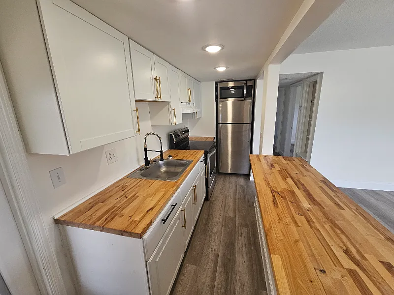 236 SE 9th Ave