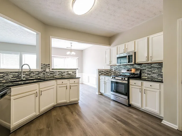 461 Pondweed Dr — Photo 8