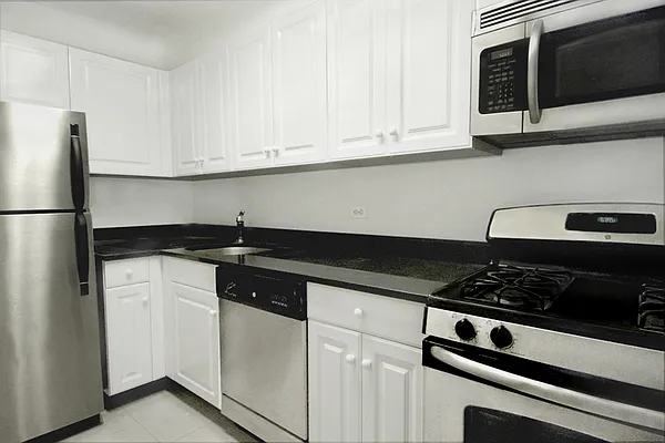 Rented by Corcoran | media 8