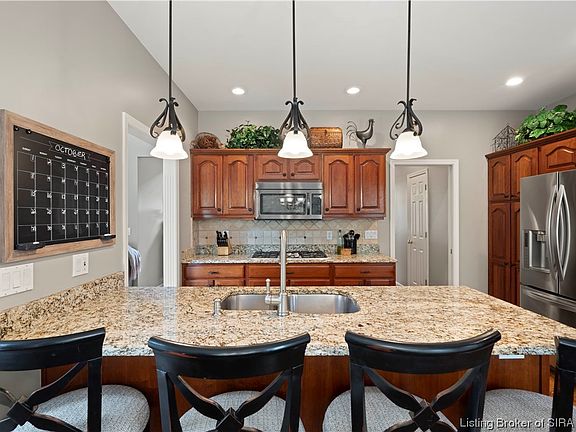 5th image of 1420 Creekstone Drive NE