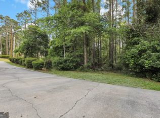 27 Golf Club Cir, Statesboro, GA 30458