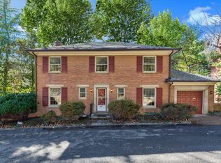 3041 Normanstone Ter NW, Washington, DC 20008