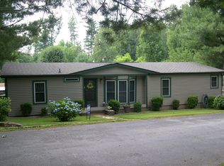 25 Nuthatch Rd, Hendersonville, NC 28792