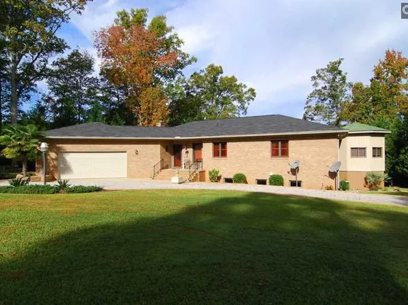 127 Saluda Shores Cir, Leesville, SC 29070