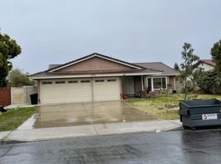 711 W Montrose St, Rialto, CA 92376