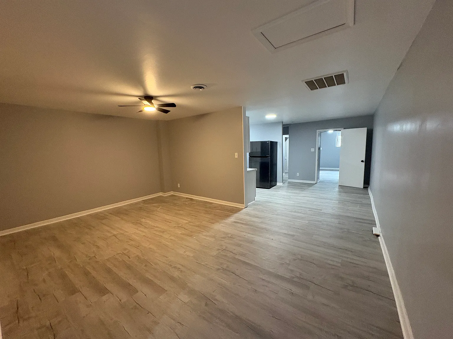 7004 Warwick Blvd — Photo 2