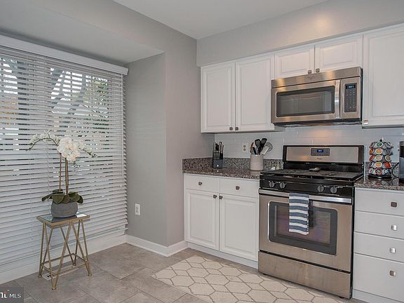 5th image of 6217 Walkers Croft Way