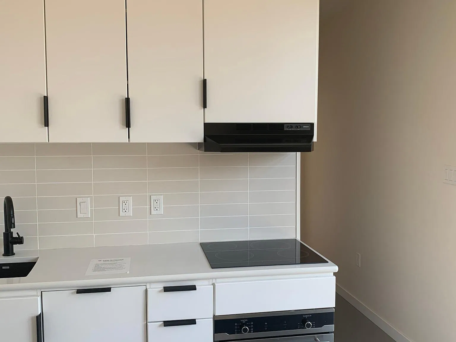 2 bed, 448 sqft, $1,850 — Photo 4