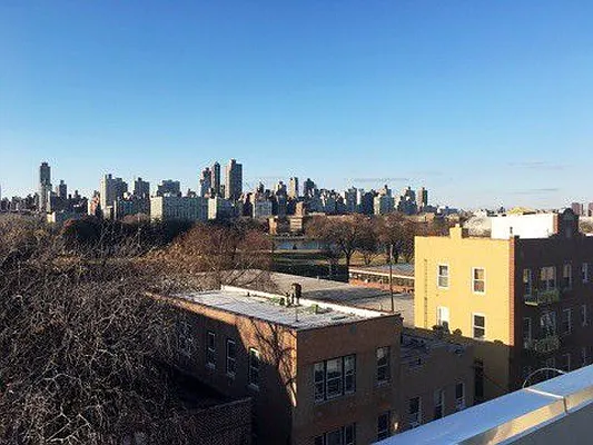 Rented by Premier Metro Realty Corp | media 128